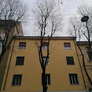 Camera con letto king size